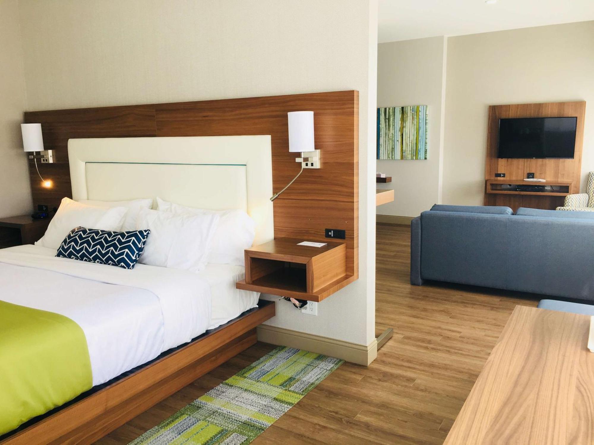 Best Western Plus Мон-Лорье Екстер'єр фото