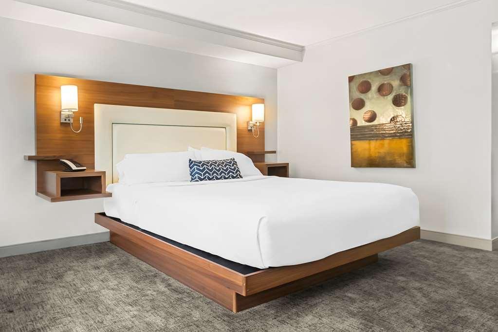 Best Western Plus Мон-Лорье Номер фото