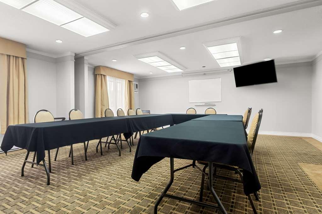 Best Western Plus Мон-Лорье Зручності фото